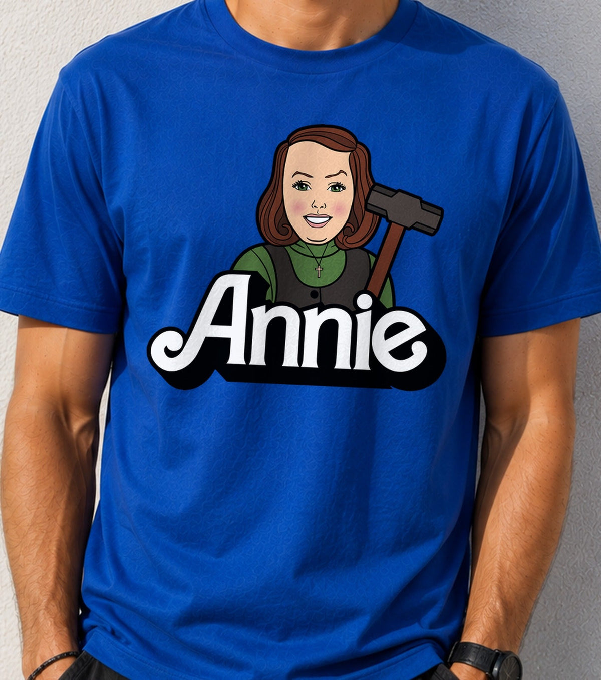 Camiseta Annie Doll – Enfermera Villana del Cine de Terror (azul)