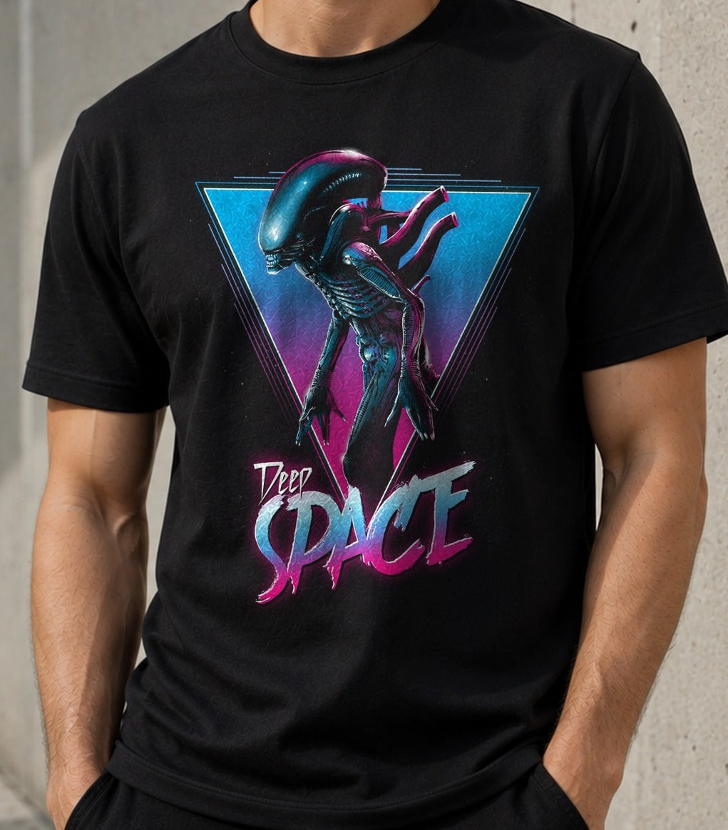 Camiseta Deep Space – Alien Xenomorfo (negra)