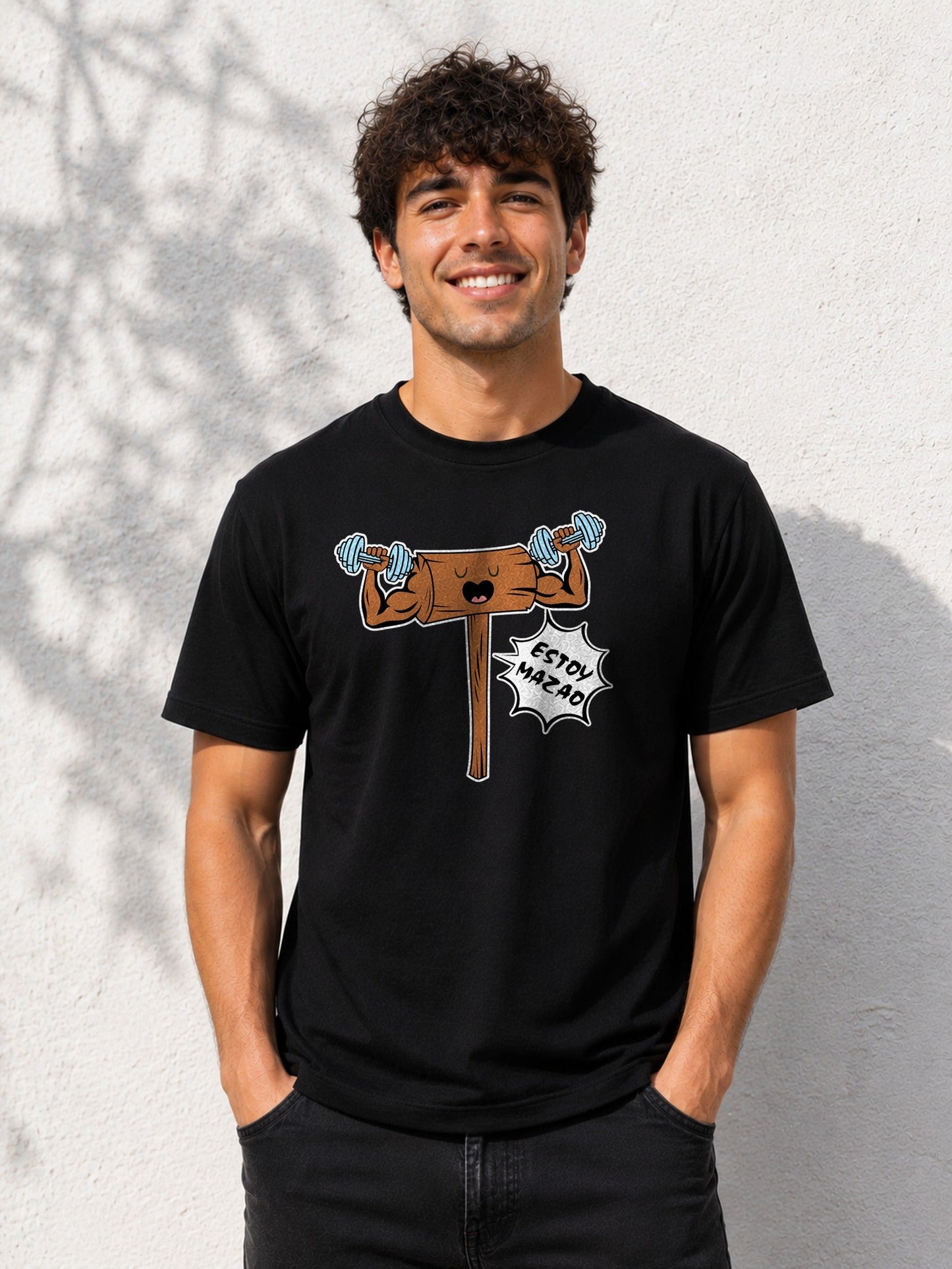 Camiseta con el diseño Estoy Mazao – Regalo gracioso para el del gym, de Paranoia Records