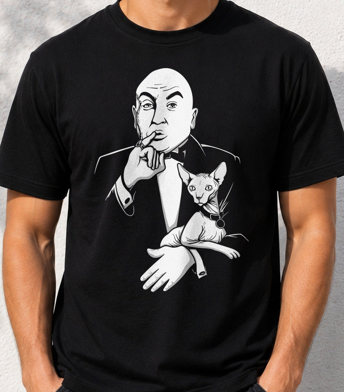 Camiseta Evilfather – Villano Calvo de Comedia y Gato sin Pelo (negra)