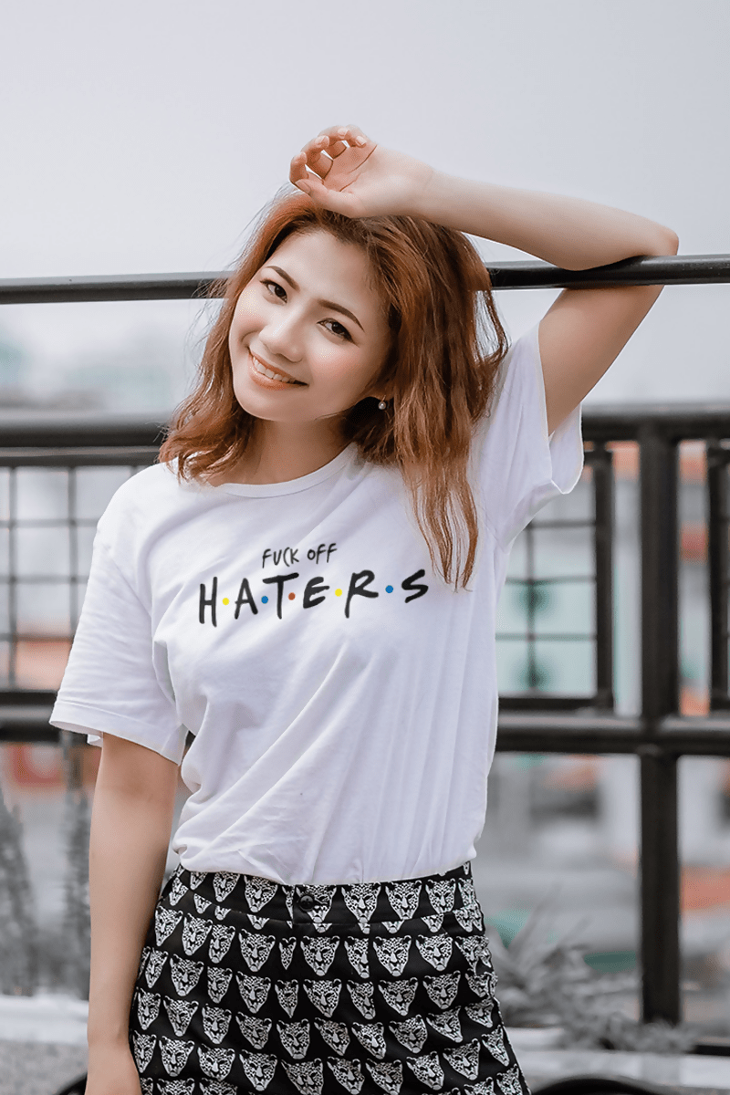 Camiseta Haters - El Cajón Friki