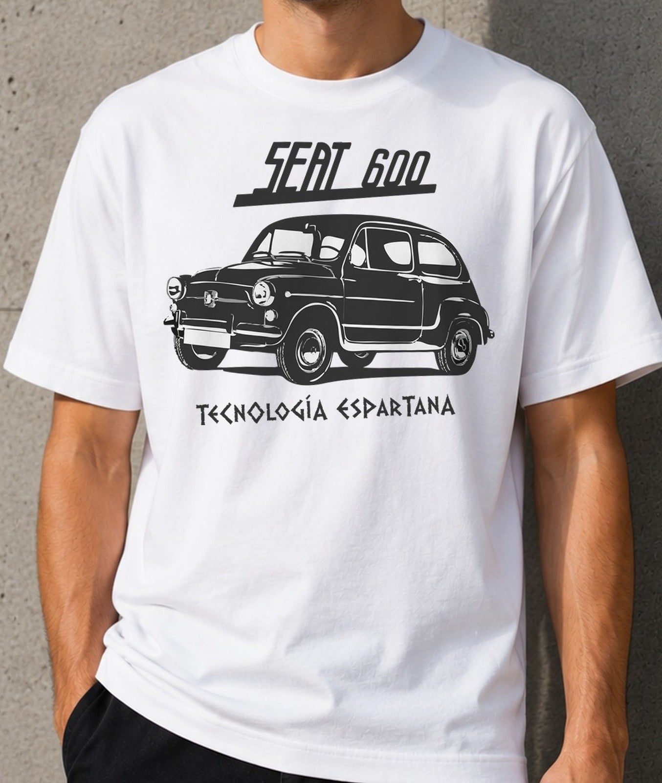 Camiseta SEAT 600 – Tecnología Espartana (blanca)