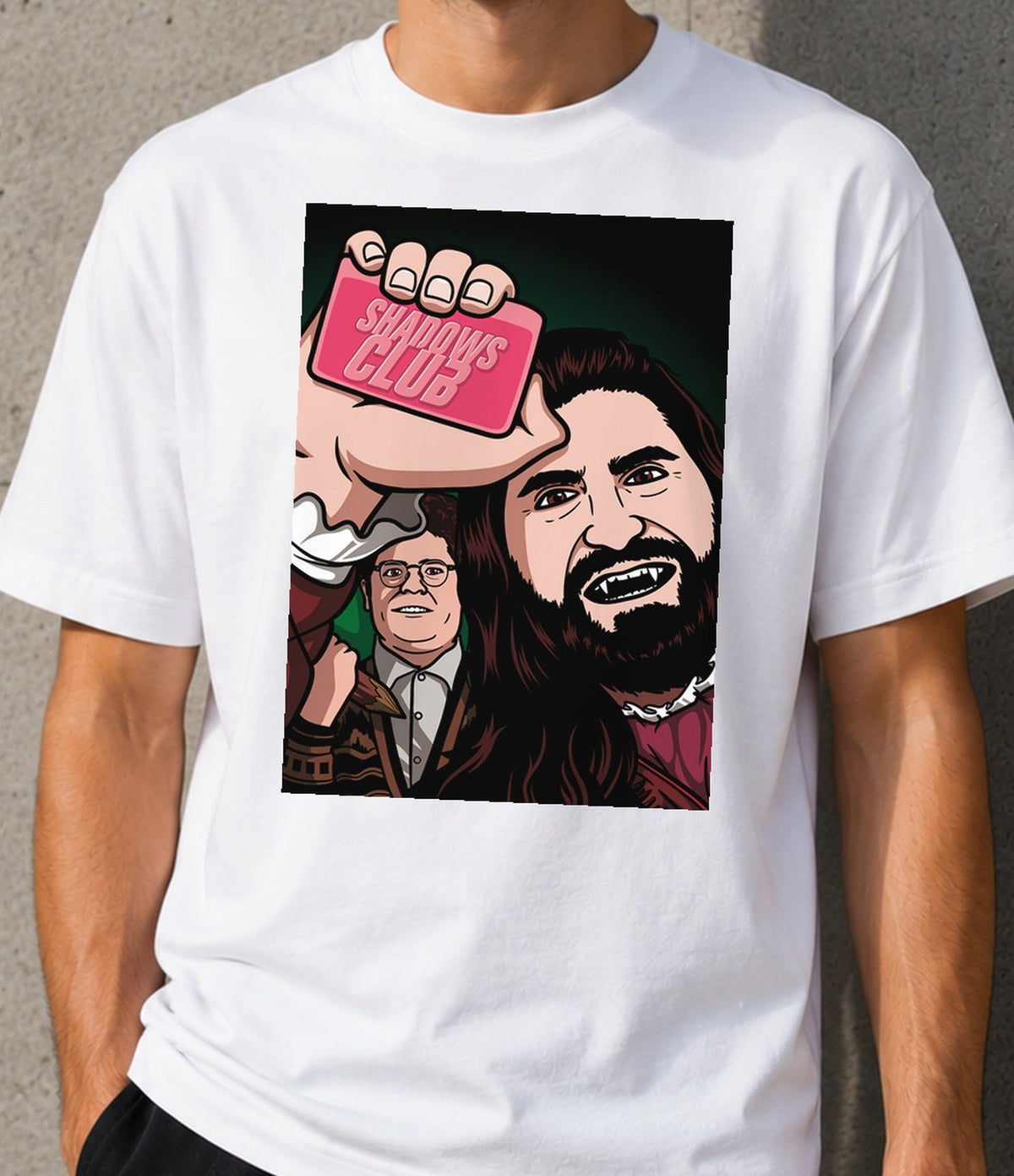 Camiseta Shadows Club – Vampiros y Comedia de Terror (blanca)