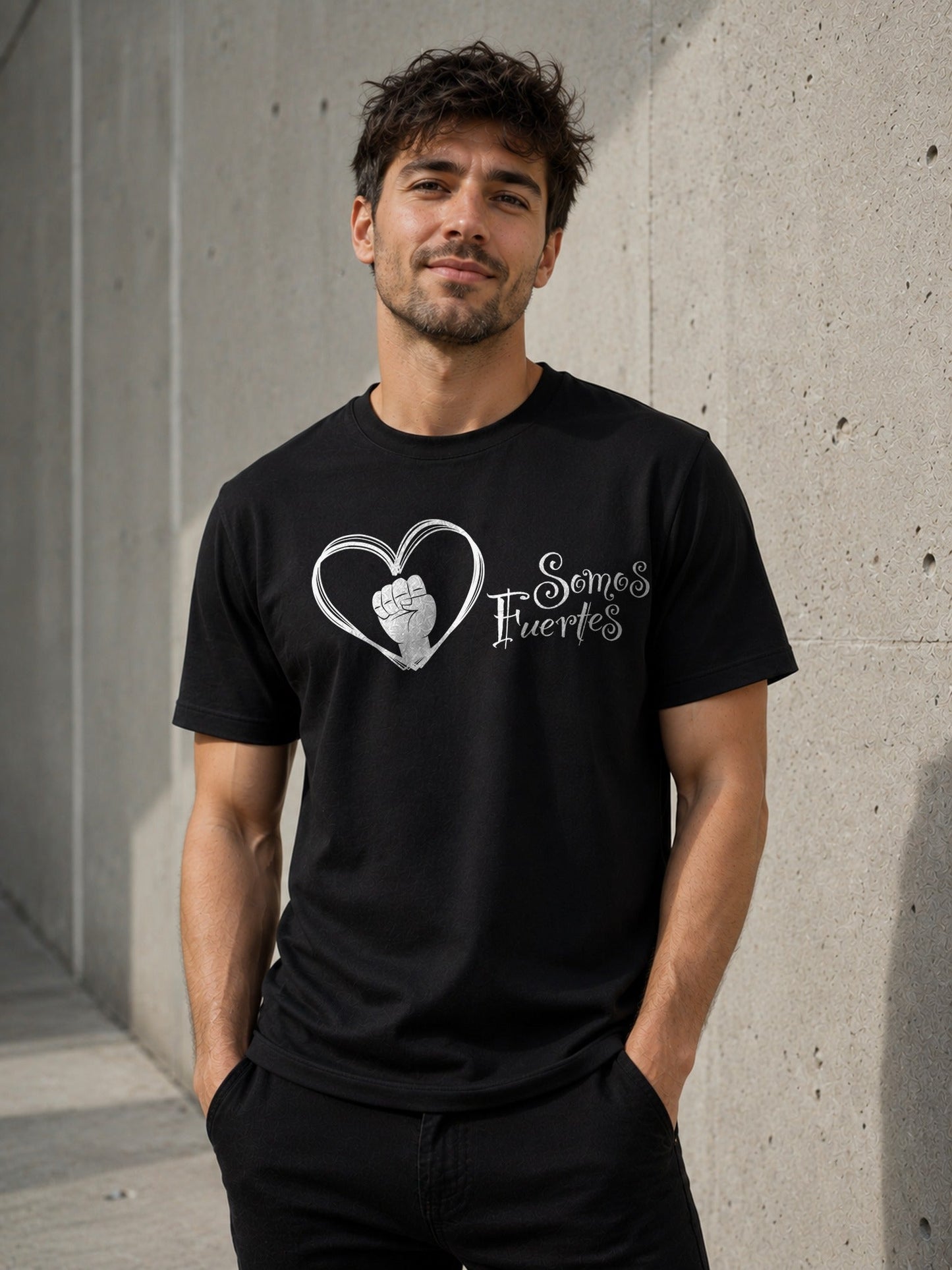 Camiseta Somos Fuertes – Camiseta de mensaje de fuerza y unión