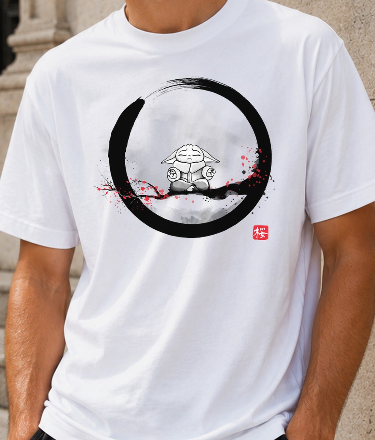Camiseta Sumie Grogu – Meditación Zen y Flor de Cerezo (blanca)
