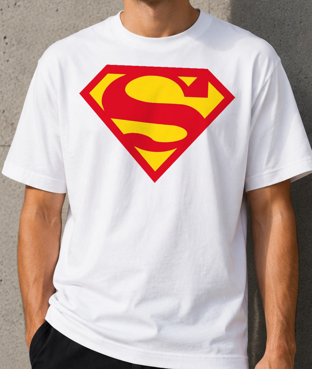 Camiseta Superman – El Escudo de DC Comics (blanca)