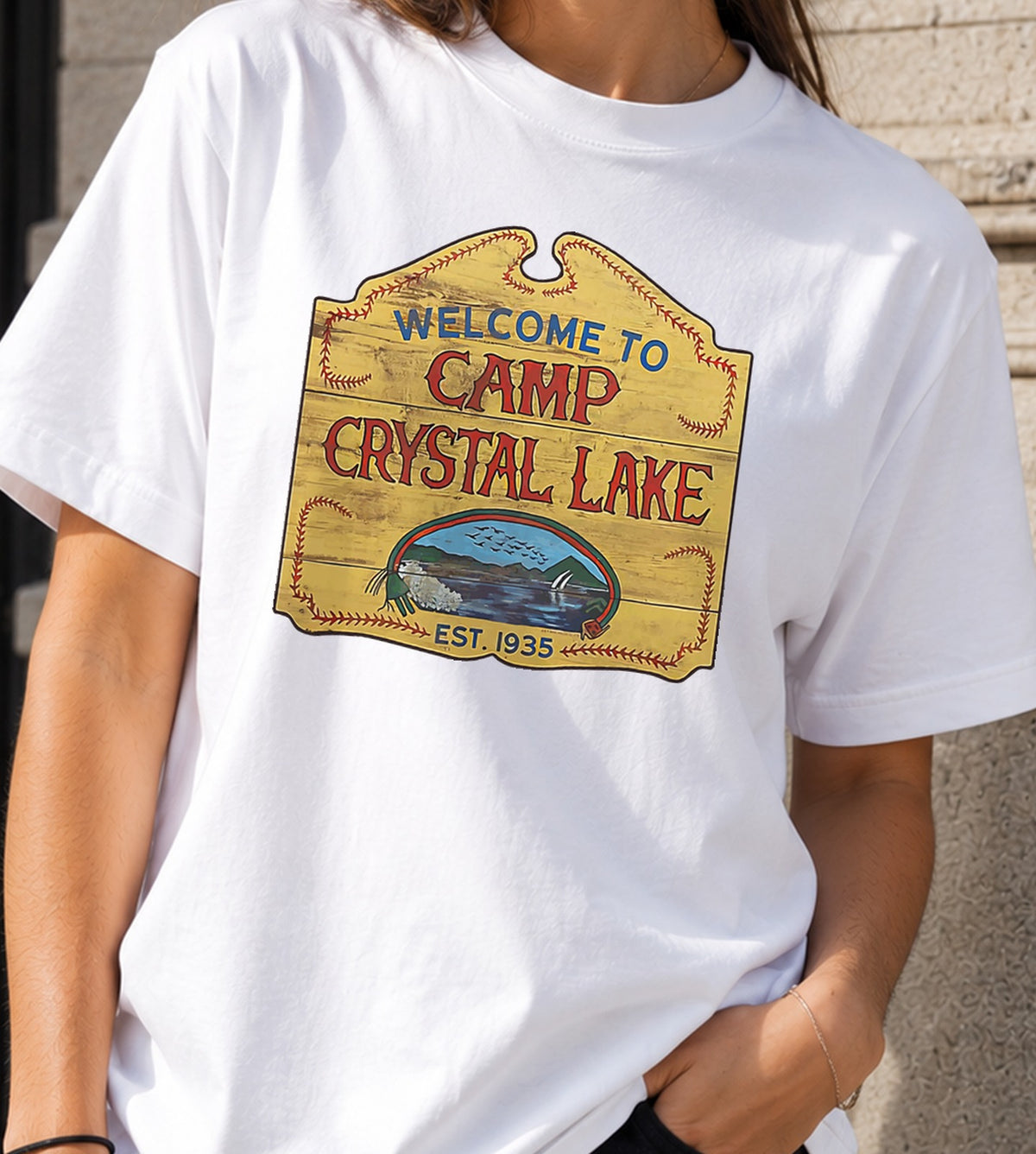 Camiseta mujer Camp Crystal Lake (blanca)