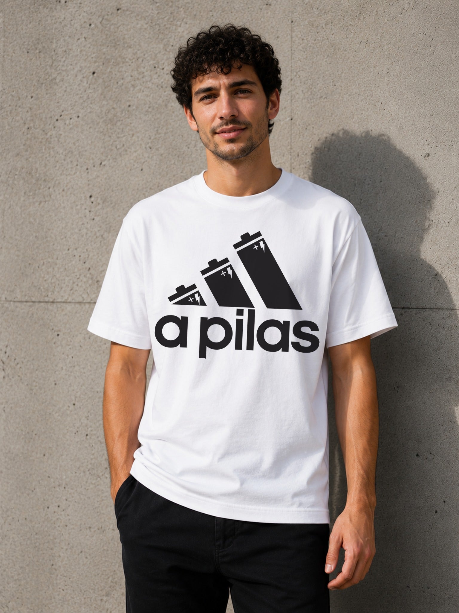 Camiseta con el diseño A Pilas – Parodia deportiva para cerveceros, de Paranoia Records