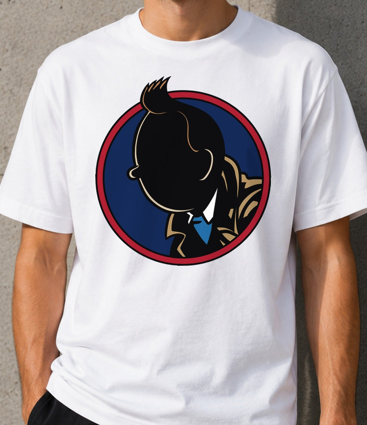 Camiseta Adventurous Reporter – Reportero Aventurero de Cómic (blanca)