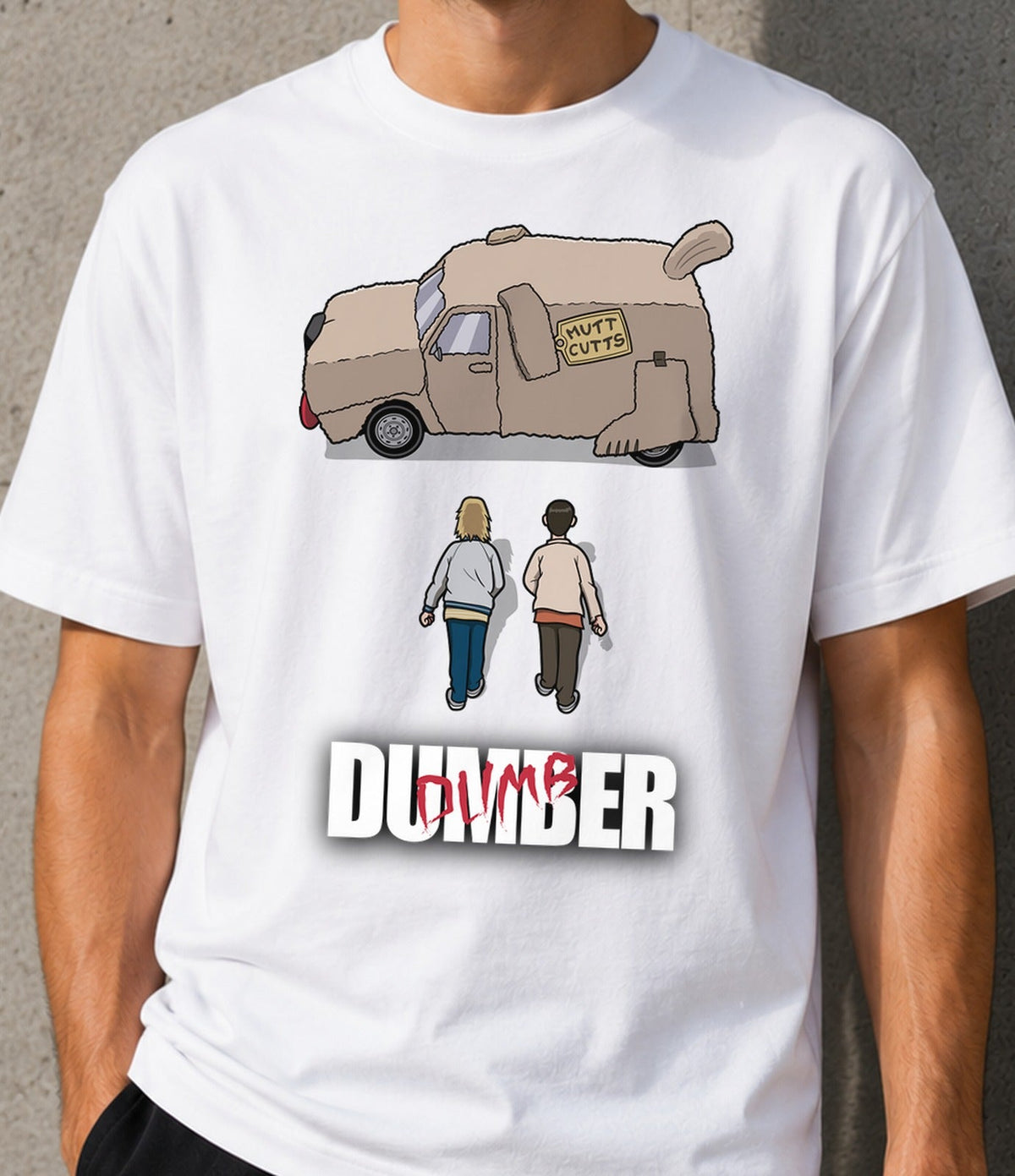 Camiseta Akira Dumber – Comedia y Furgoneta Peluda de los 90 (blanca)