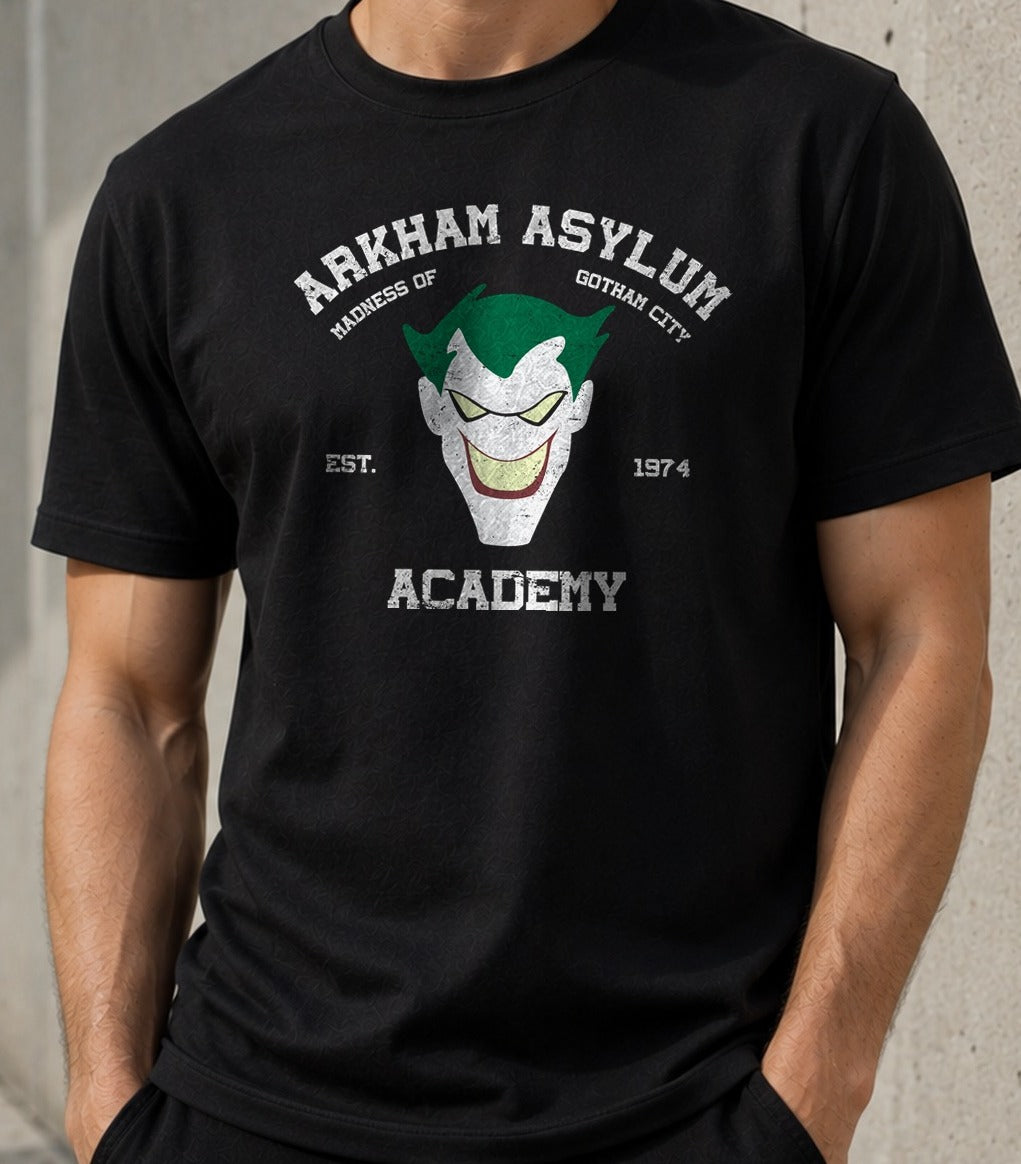 Camiseta Arkham Academy – Joker de Batman (negra)