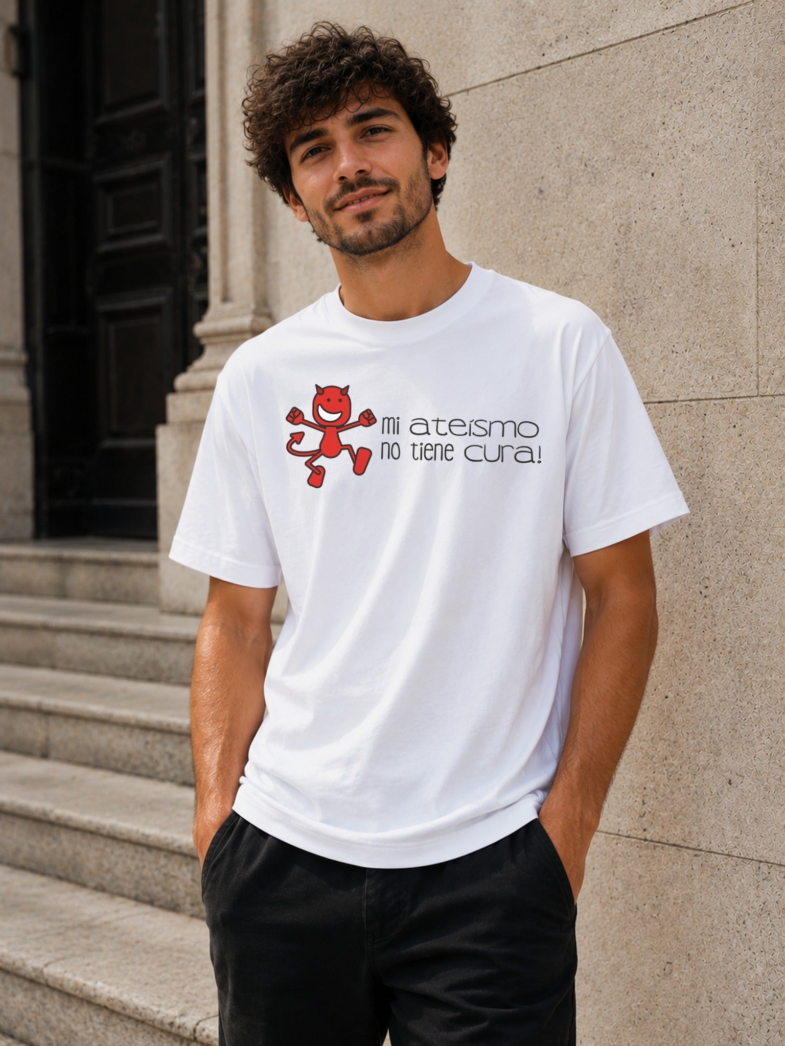 Camiseta con el diseño Ateo Sin Cura – Regalo con humor para escépticos, de Paranoia Records