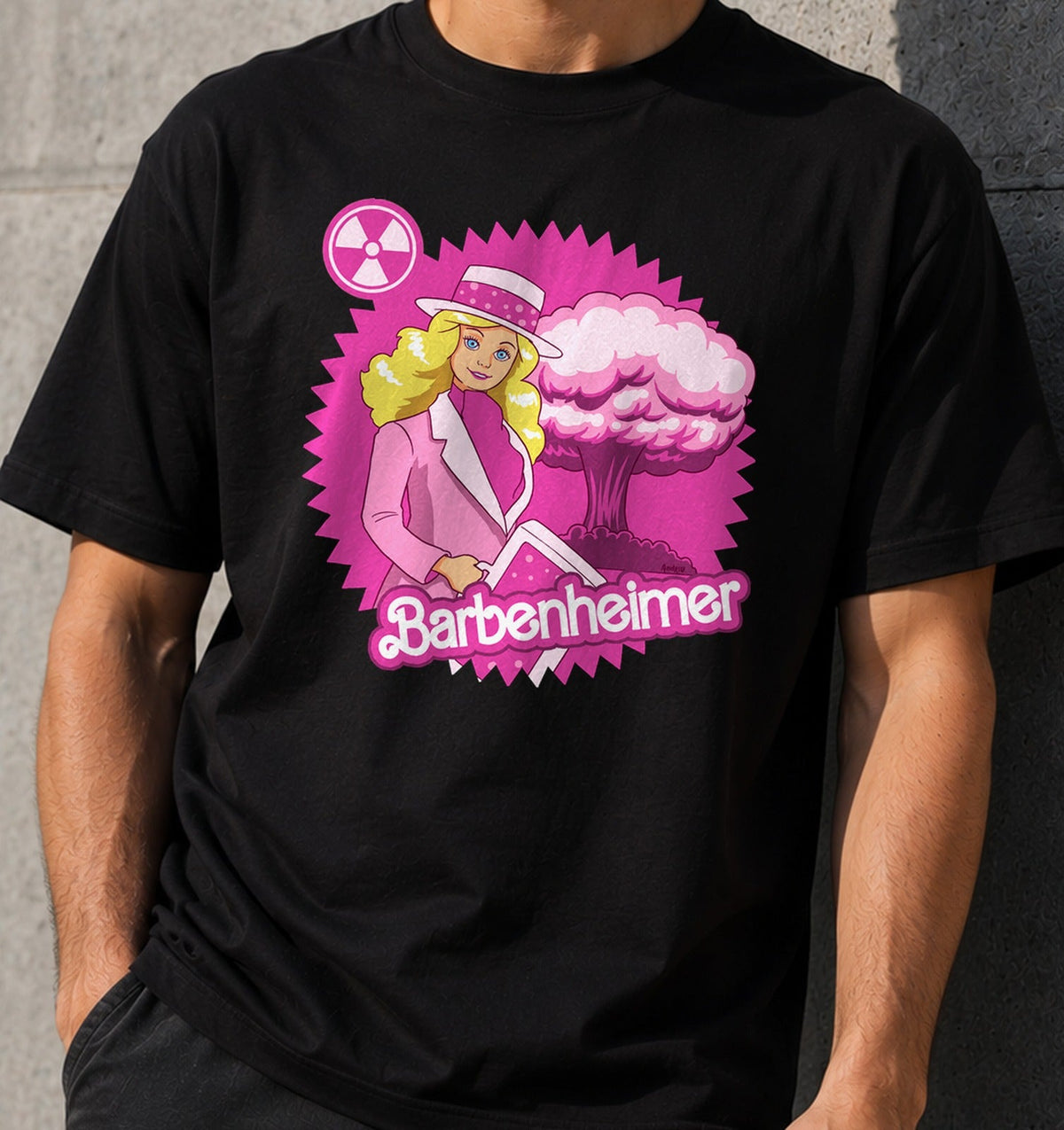 Camiseta Barbenheimer Bomb – Parodia Cine Verano 2023 (negra)