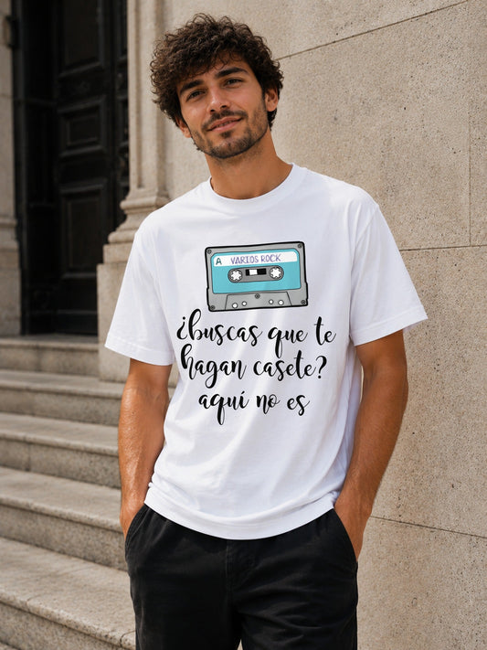 Camiseta con el diseño Buscas Casete – Regalo para nostálgicos del rock, de Paranoia Records