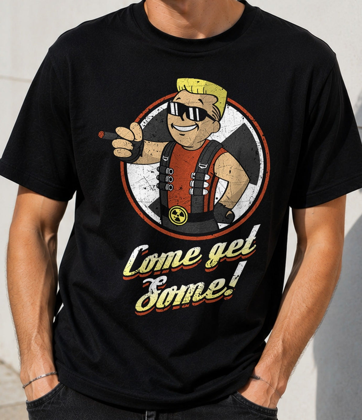 Camiseta Come Get Some – Parodia Gamer Nuclear Ochentera (negra)