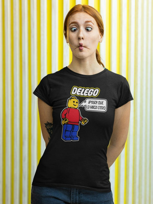 Camiseta Delego - El Cajón Friki