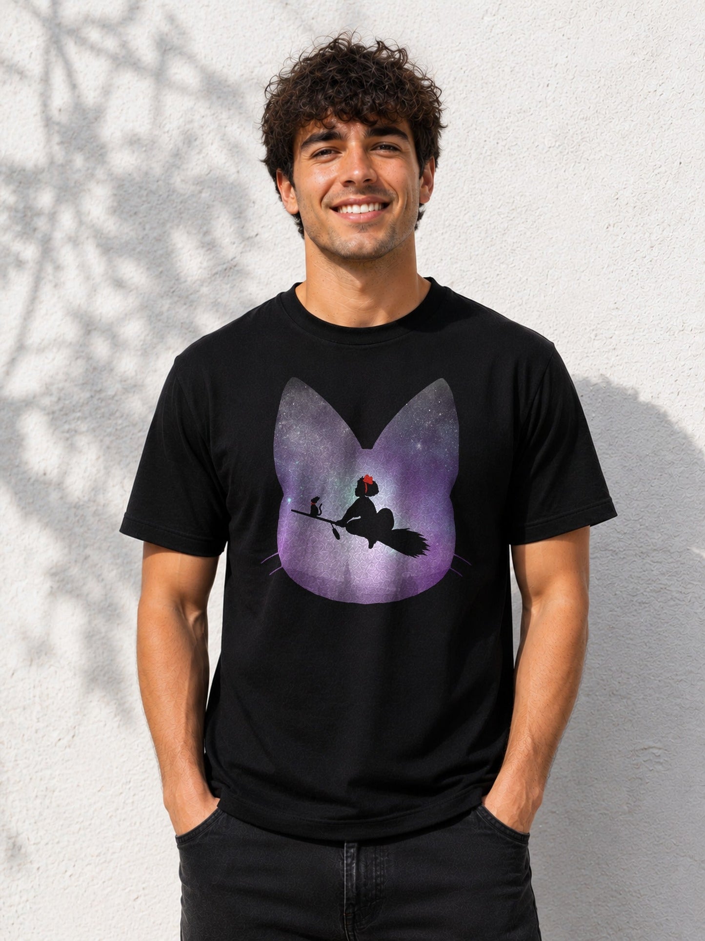 Camiseta Delivery Service – Kiki de Studio Ghibli (negra)