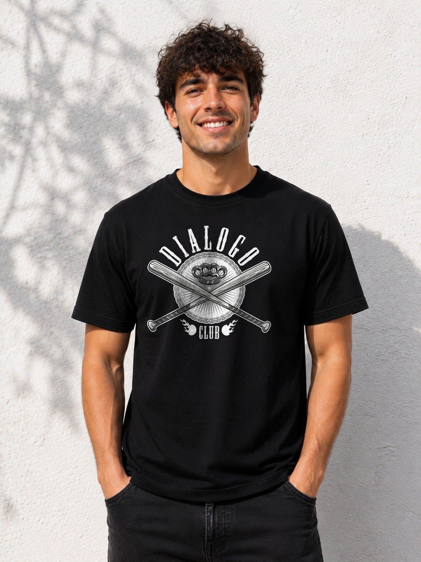 Camiseta con el diseño Dialogo Club – Regalo con humor negro para gente combativa, de Paranoia Records