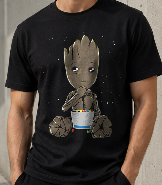 Camiseta Eating Candies – Baby Groot de Guardianes de la Galaxia (negra)