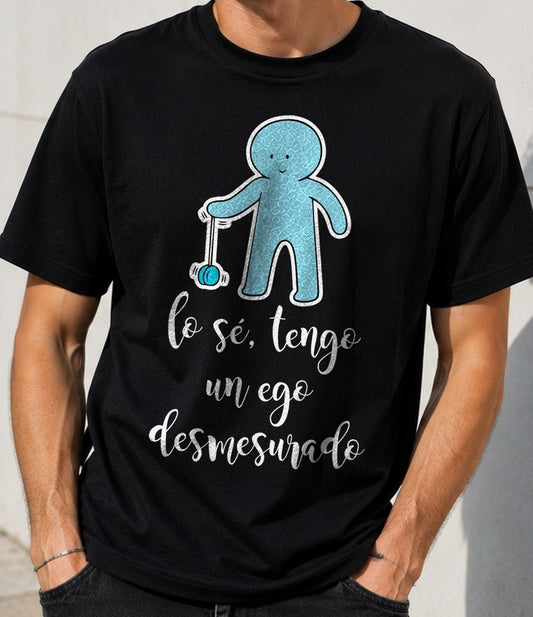 Camiseta Ego Desmesurado – Humor para creídos (negra)