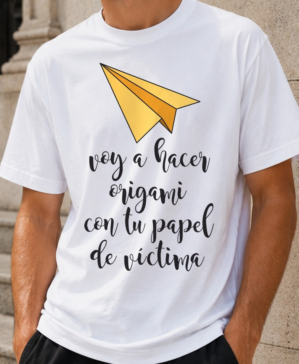 Camiseta Hacer Origami Avión – Regalo para Dramáticos (blanca)