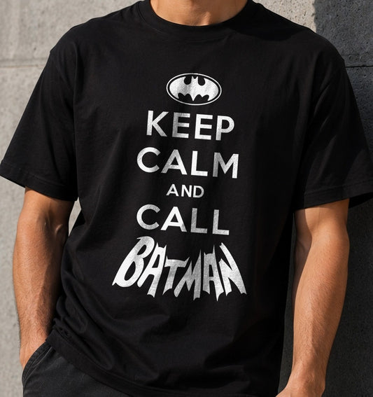 Camiseta Keep Calm and Call Batman – Batman (negra)