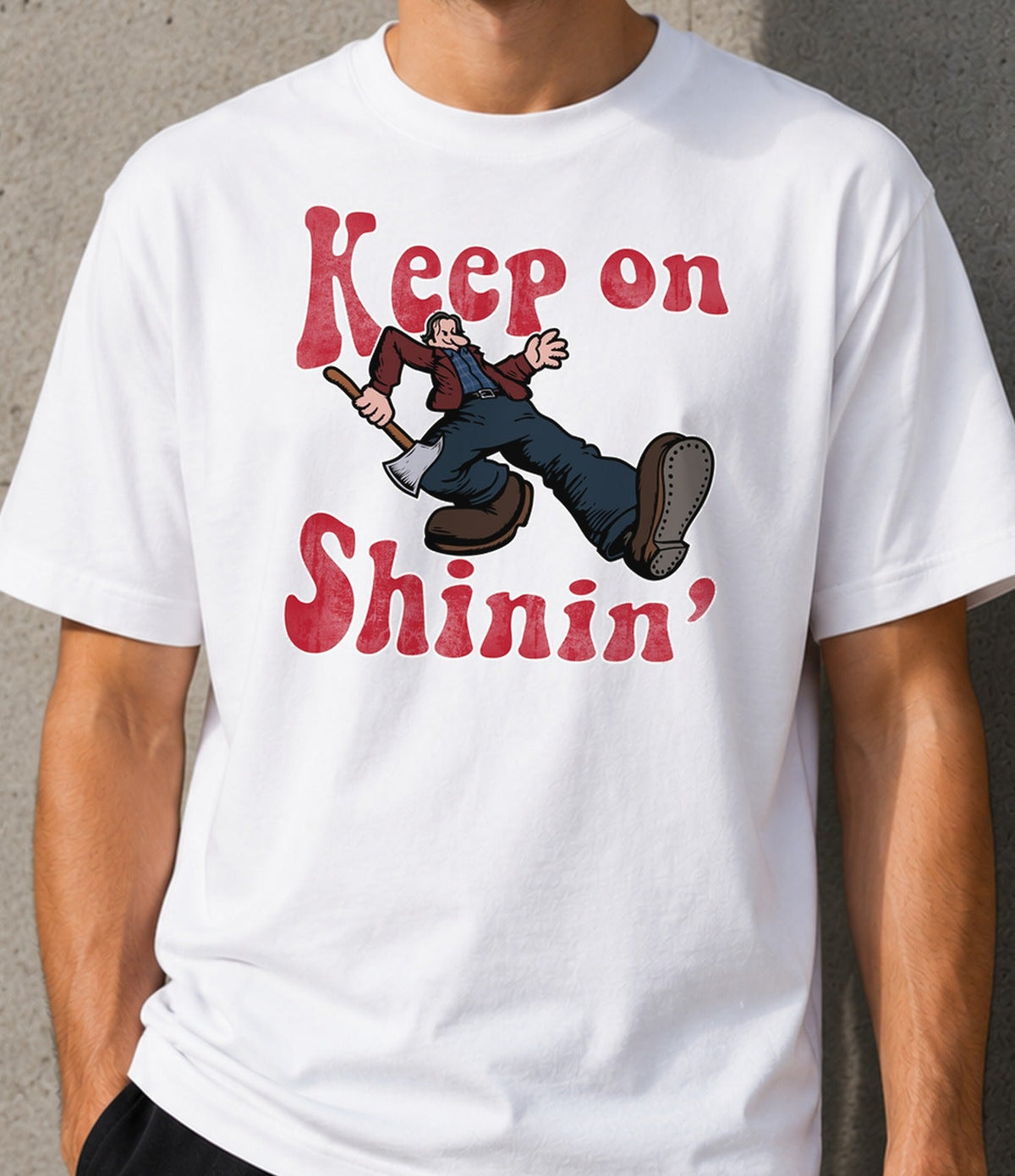 Camiseta Keep on Shinin' – Terror Clásico de Hotel Embrujado (blanca)