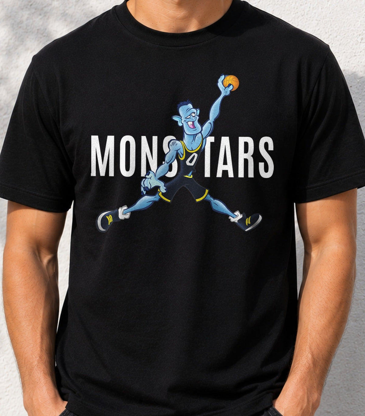 Camiseta Monstars – Baloncesto y Animación de los 90 (negra)