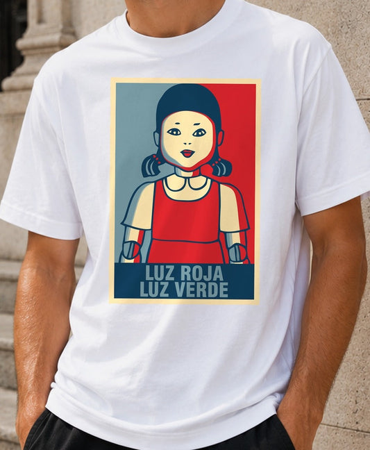 Camiseta Luz Roja Luz Verde – Squid Game (blanca)