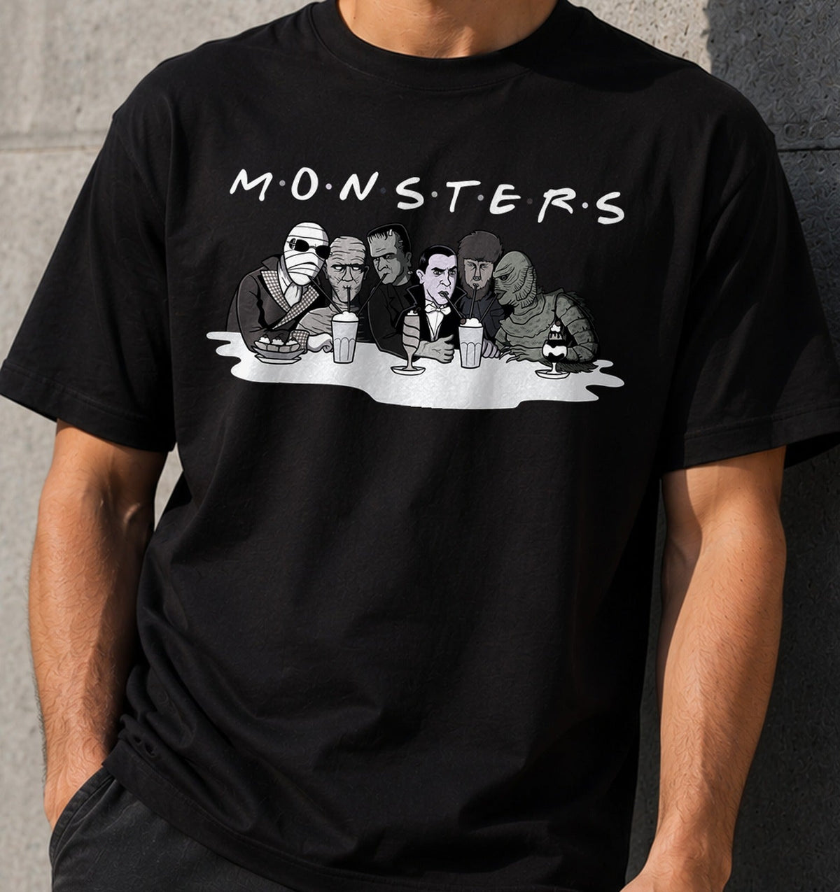 Camiseta Monsters – Monstruos Clásicos de Terror (negra)