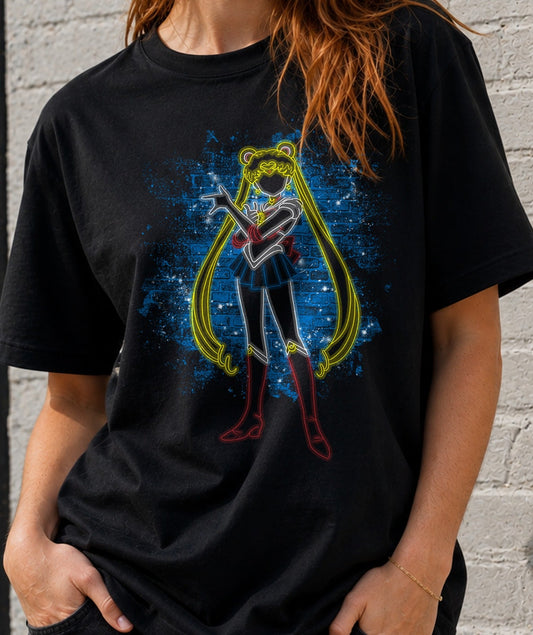 Camiseta Moon Neon – Guerrera Lunar Anime de los 90 (negra)