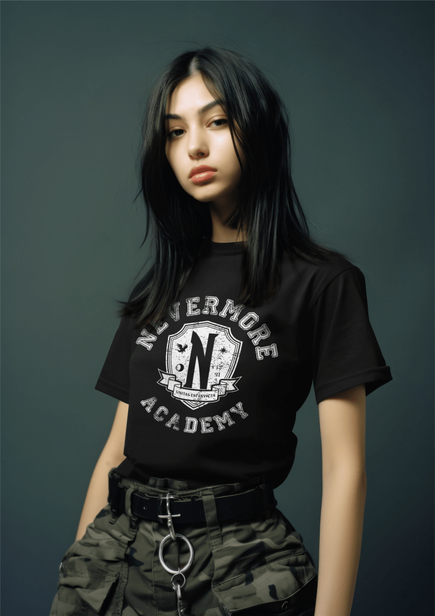 Camiseta Nevermore Academy - El Cajón Friki