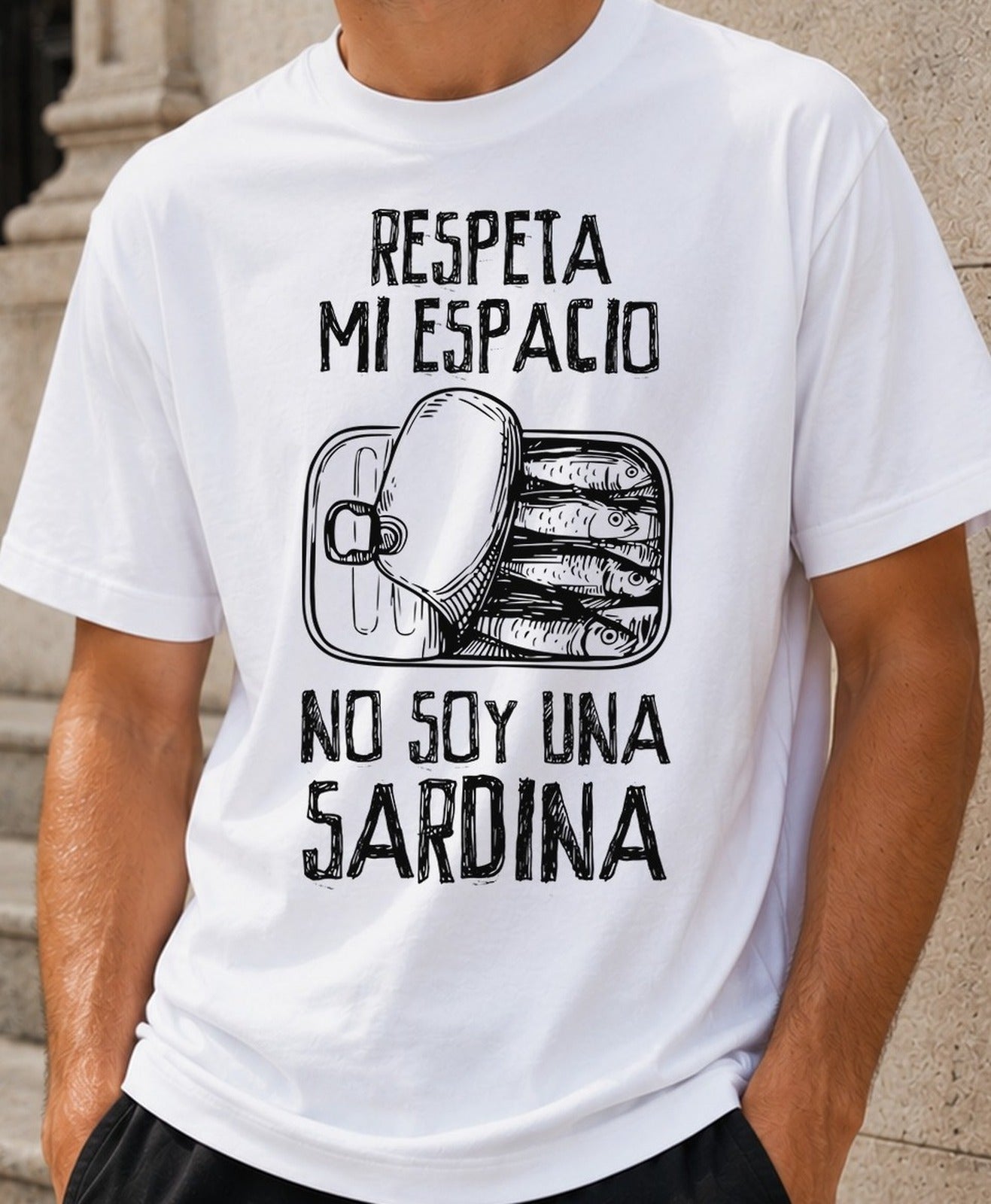 Camiseta No Soy Una Sardina – Regalo para Odiar las Aglomeraciones (blanca)