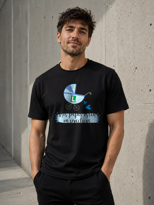 Camiseta con el diseño Papis en Prácticas – Regalo para bebés y padres novatos, de Paranoia Records