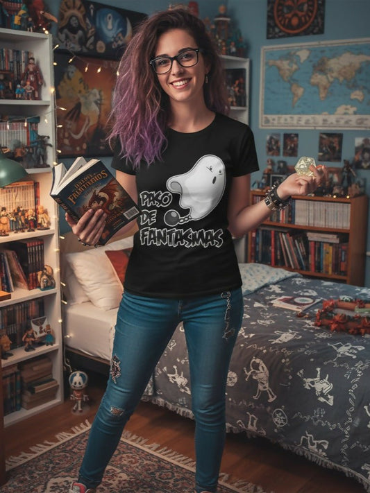 Camiseta Paso de fantasmas - El Cajón Friki