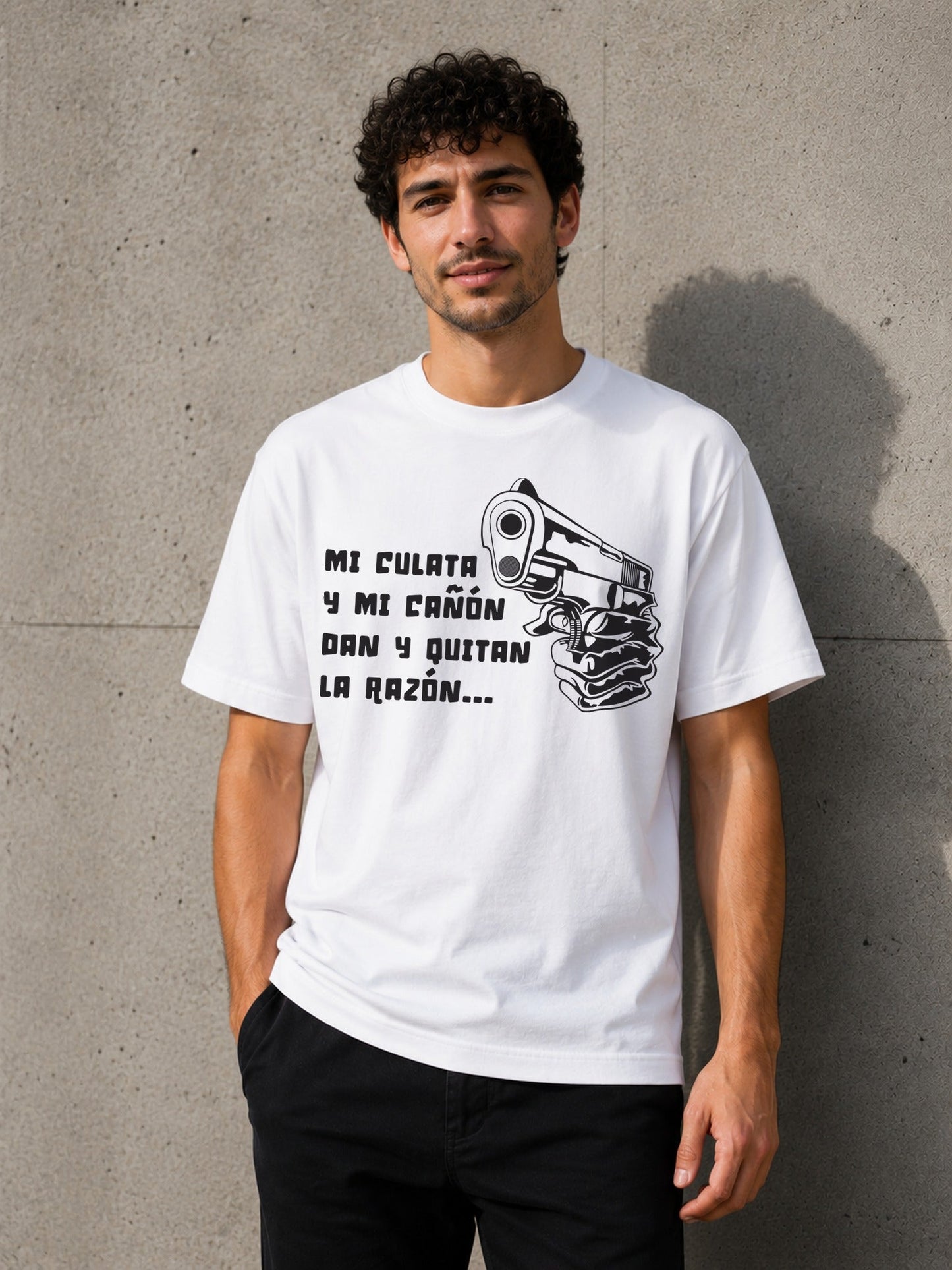 Camiseta con el diseño La Pipa – Frase gamberra para regalar, de Paranoia Records