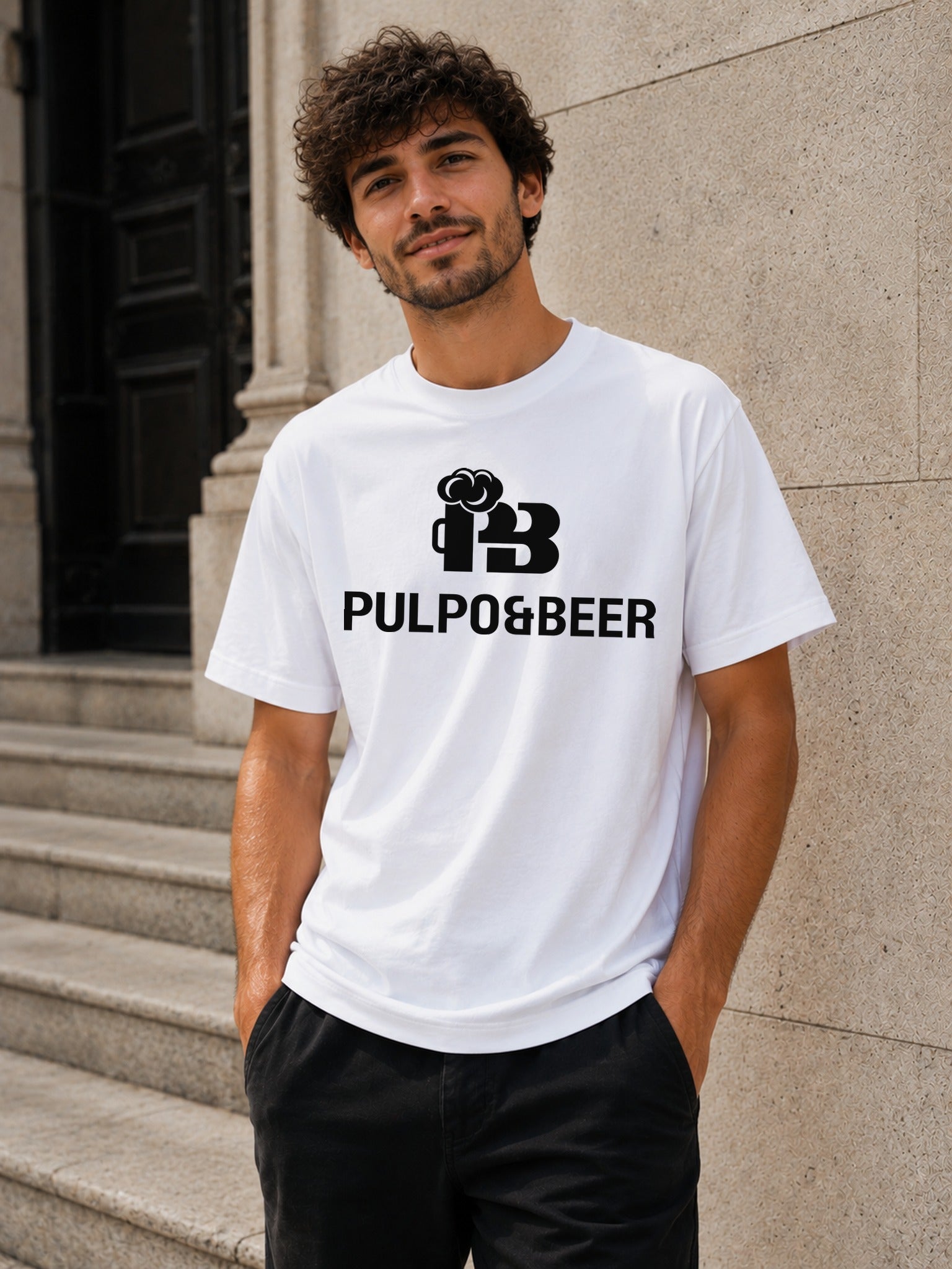Camiseta con el diseño Pulpo&Beer – Parodia cervecera para fans de la moda, de Paranoia Records