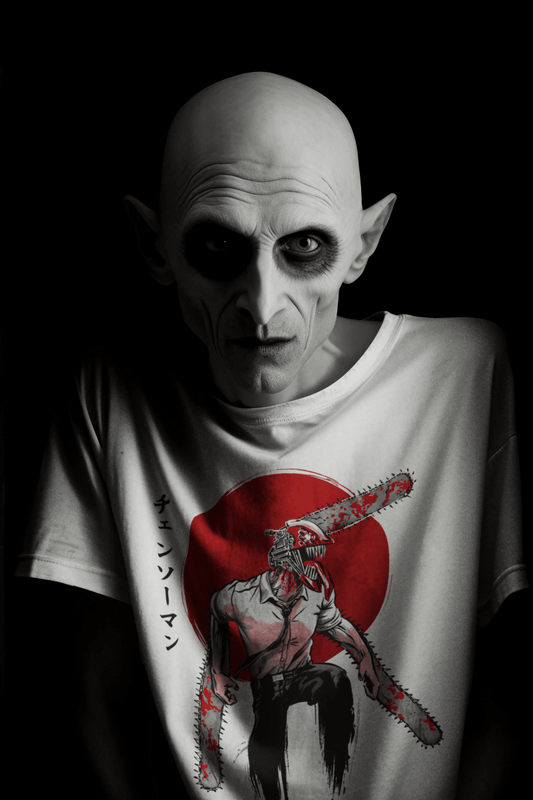 Camiseta Red Sun Chainsaw - El Cajón Friki