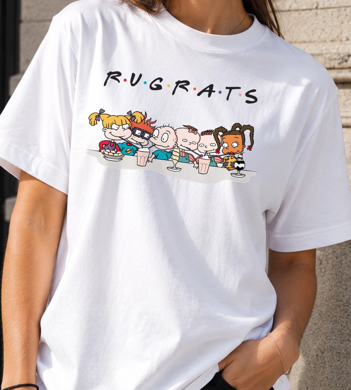 Camiseta Rugfriends – Dibujos Animados y Serie de los 90 (blanca)