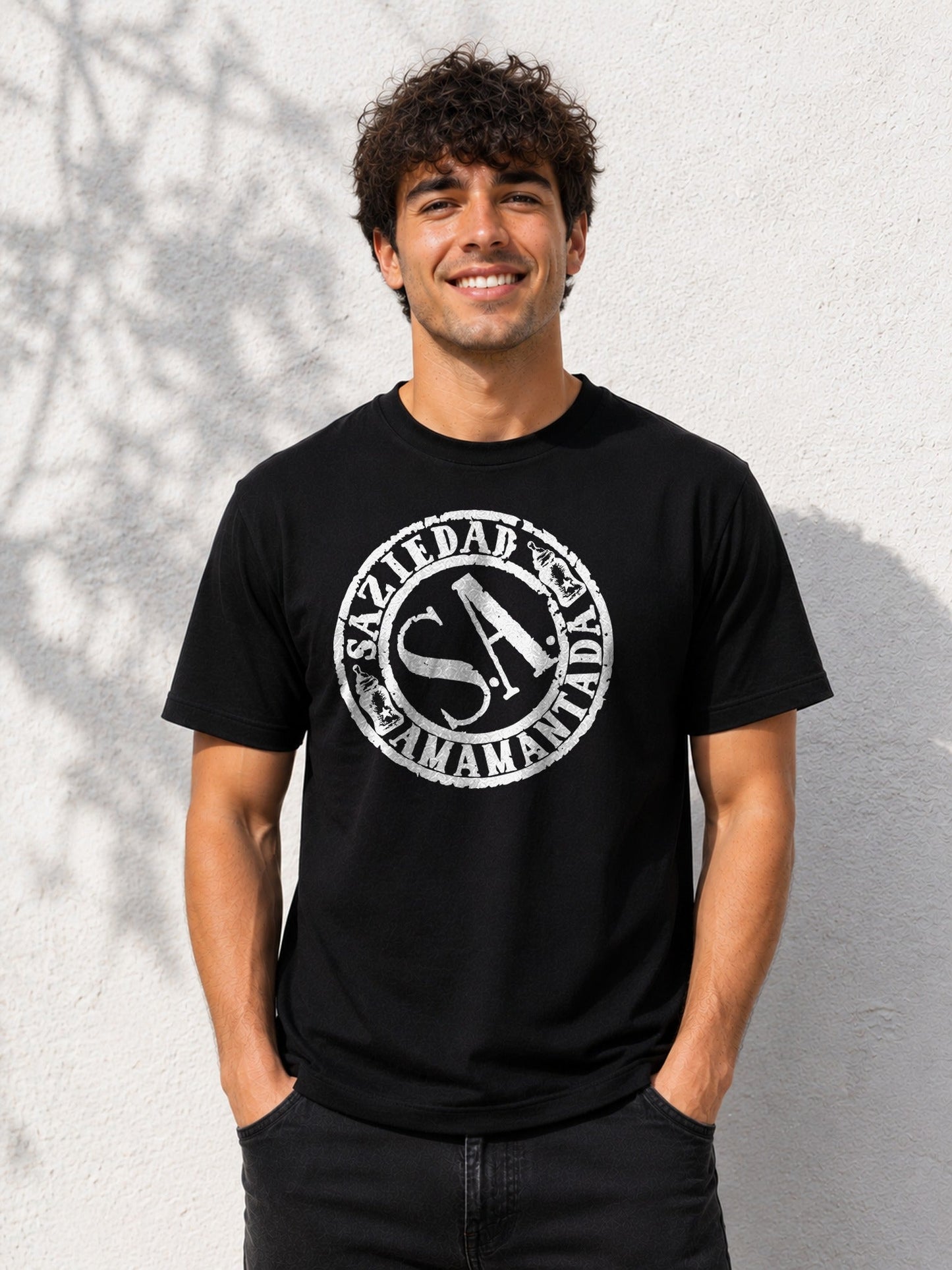 Camiseta Saziedad Amamantada – Camiseta de crítica social