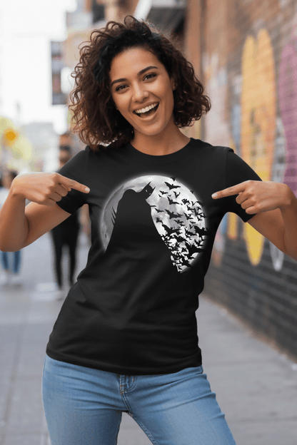 Camiseta Shadow Under the Moon - El Cajón Friki