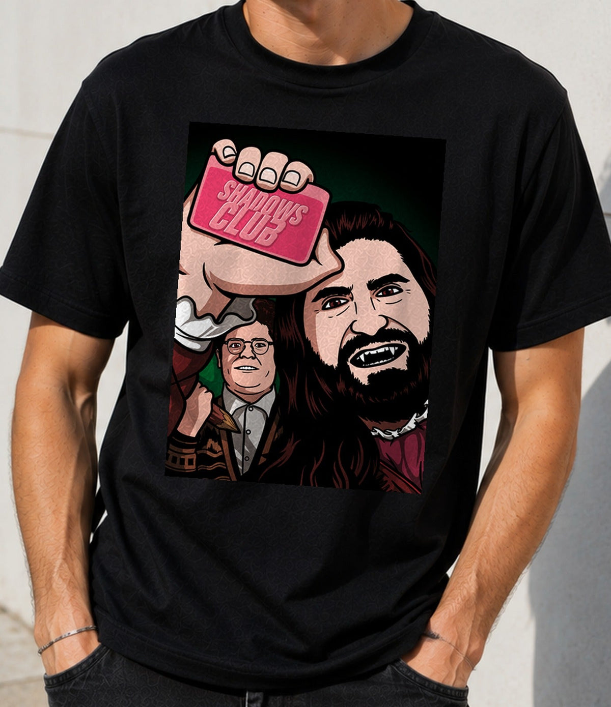Camiseta Shadows Club – Vampiros y Comedia de Terror (negra)