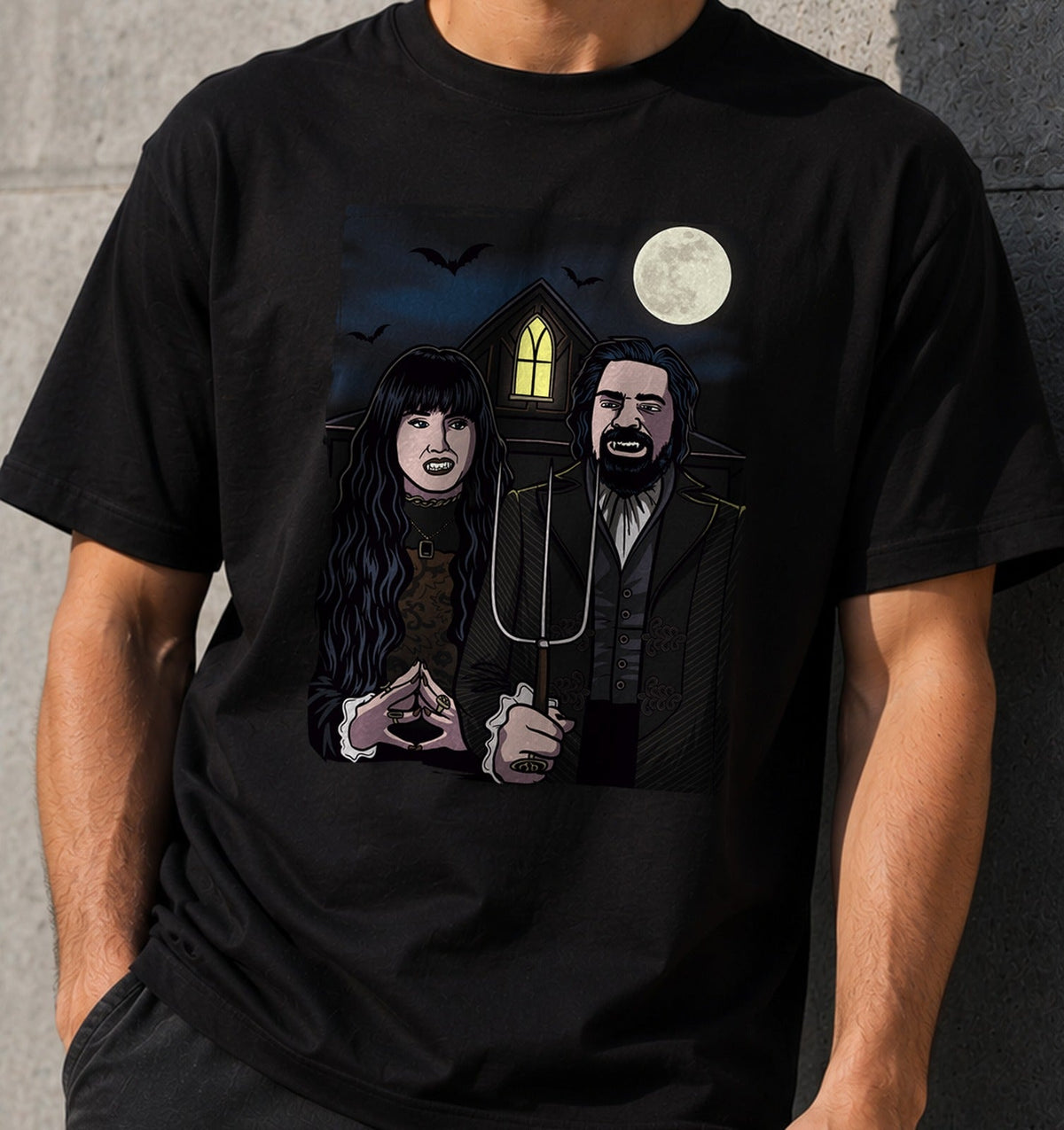 Camiseta Shadows Gothic – Vampiros Góticos con Horca (negra)