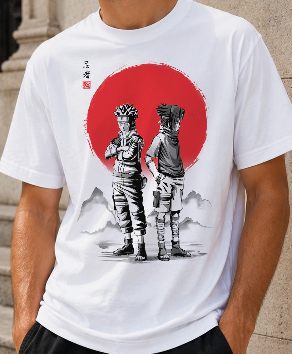 Camiseta Shinobi Under The Sun – Naruto y Sasuke (blanca)