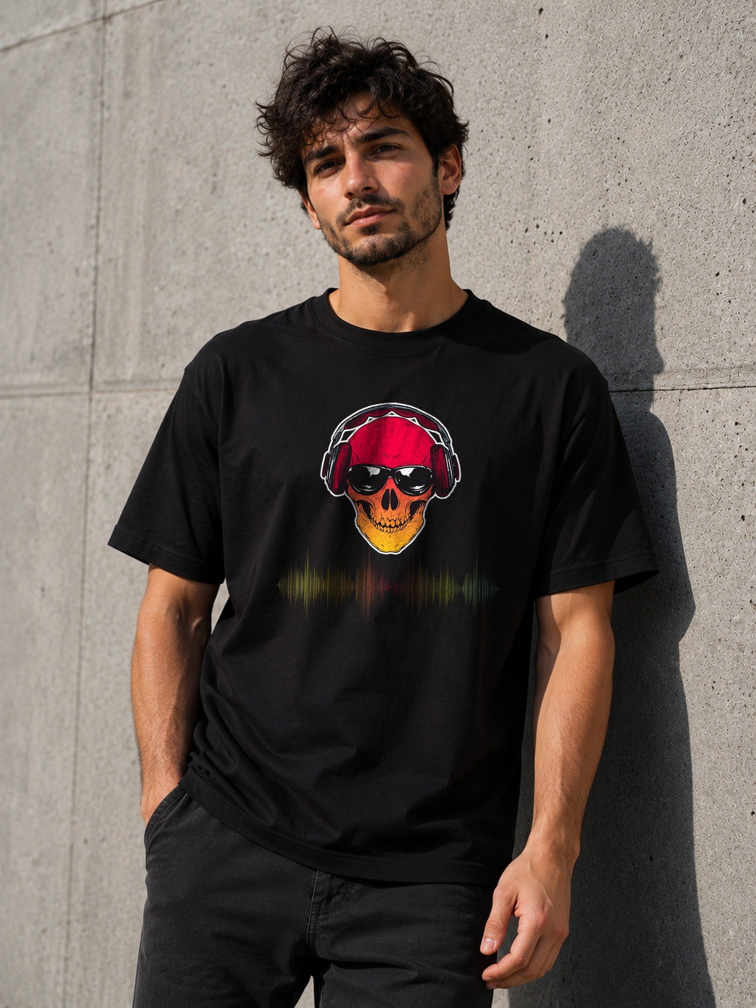 Camiseta con el diseño Skull Podcaster – Regalo para amantes de la música, de Paranoia Records