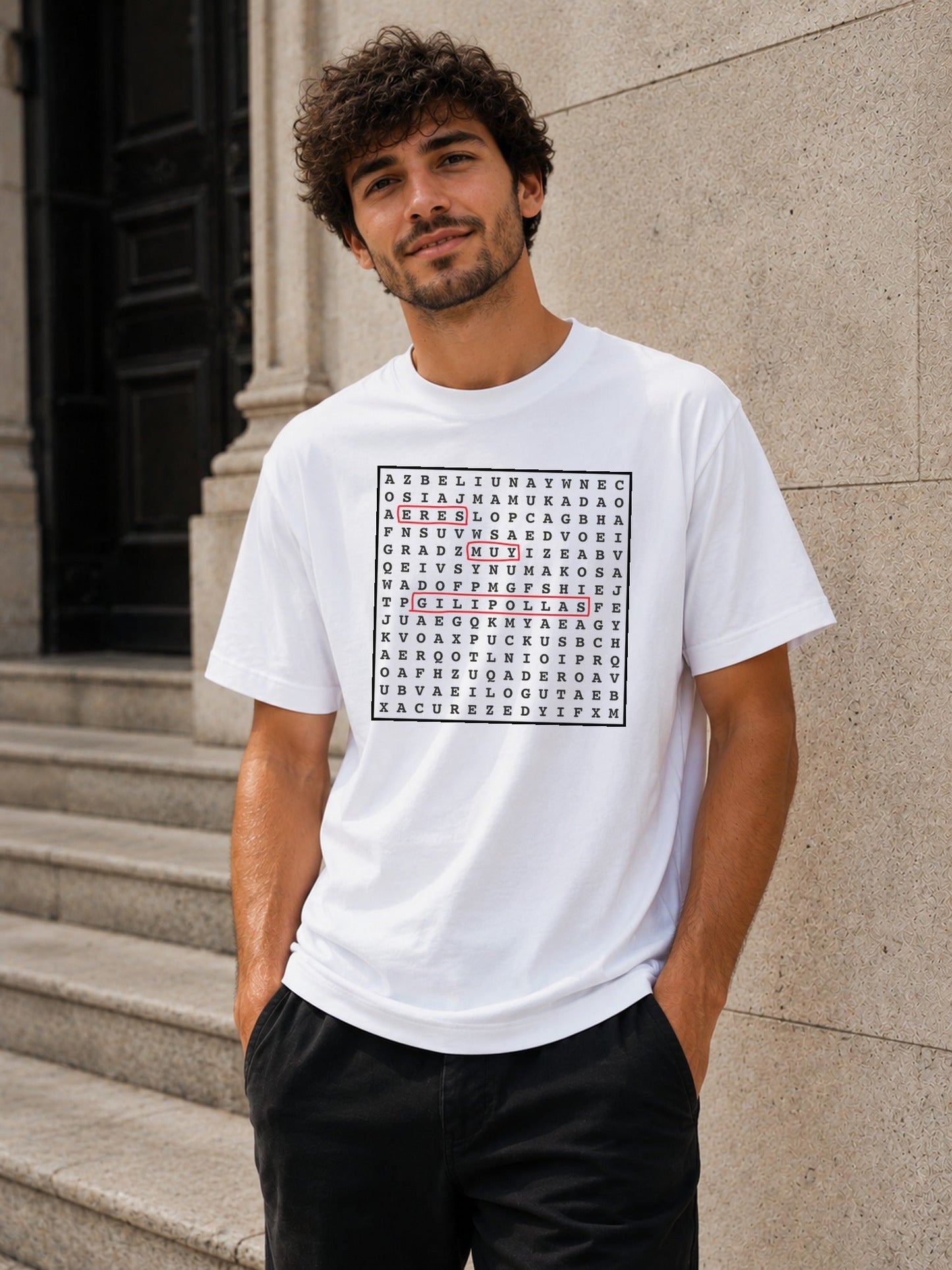 Camiseta con el diseño Sopa de Letras – Eres Muy Gilipollas, de Paranoia Records