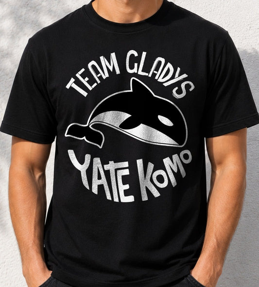 Camiseta Team Gladys – Orcas Hundiendo Yates (negra)