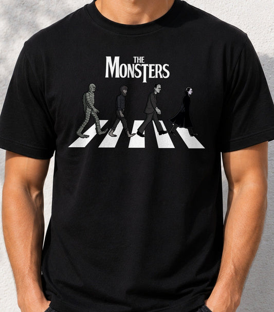 Camiseta The Monsters – Monstruos Clásicos del Terror (negra)