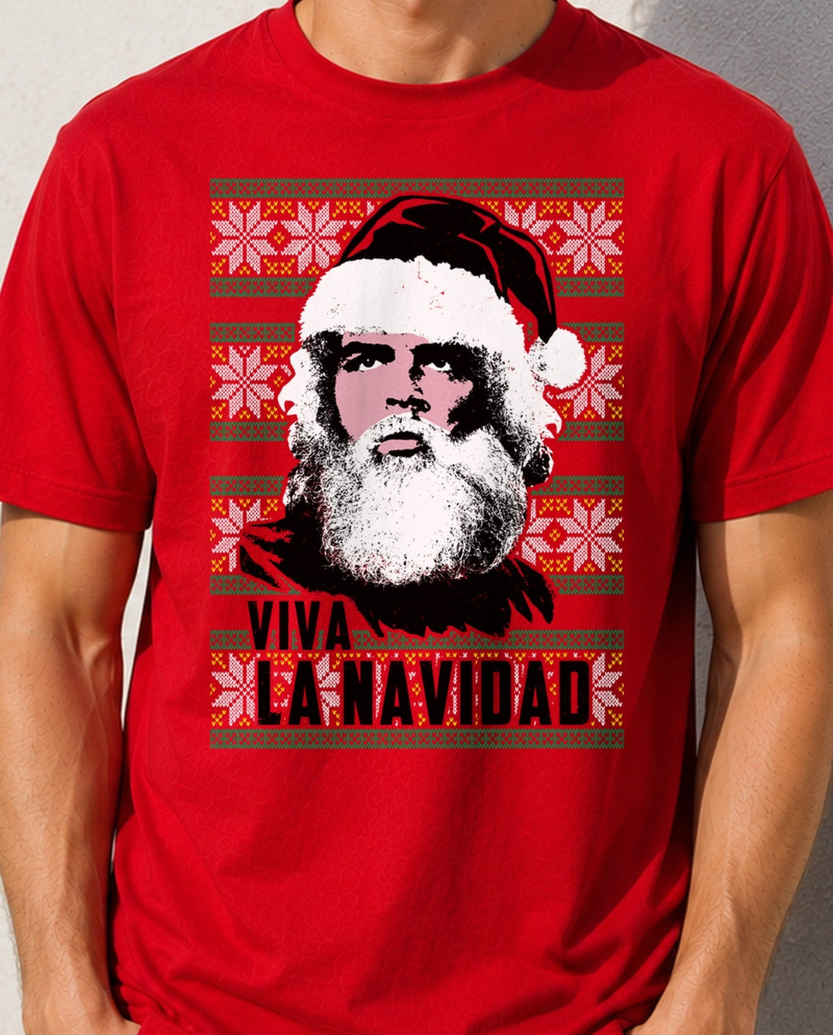 Camiseta Viva la Navidad – Papá Noel Revolucionario (roja)
