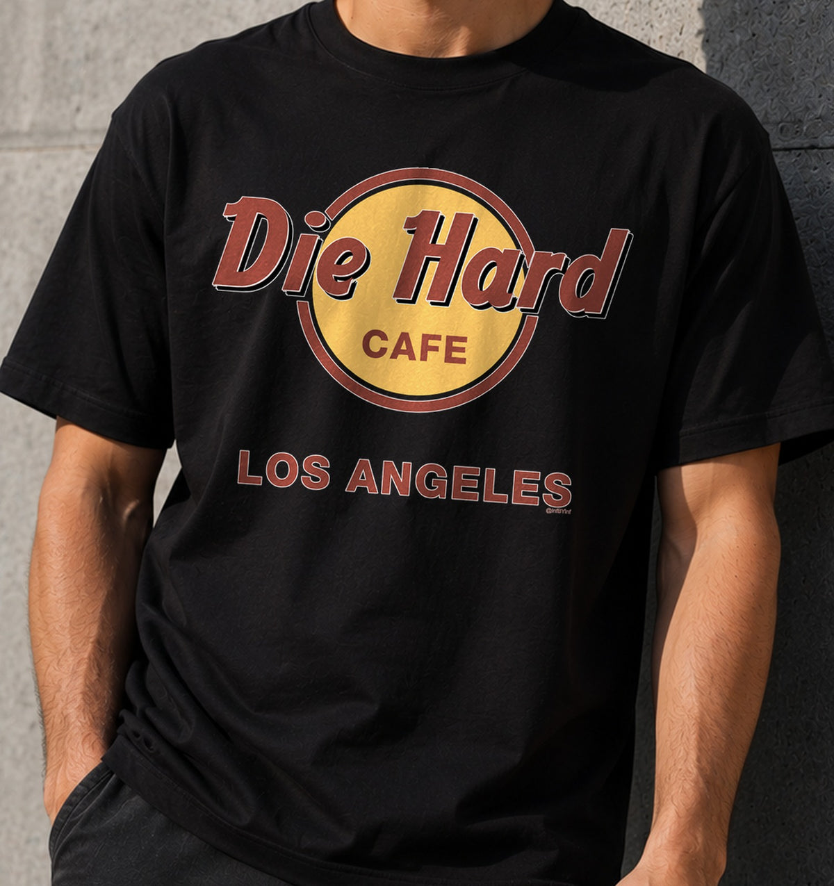 Camiseta Die Hard Fondo Blanco (negra)